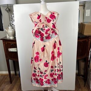 PLUS-SIZE SZ 2X NWT PINK RED FLORAL DRESS SLEEVELESS W/ACCENT FULL SKIRT
PARTY